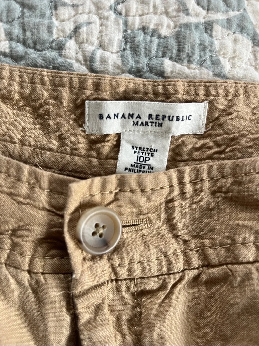 Banana Republic flowy linen Pants in Light Khaki